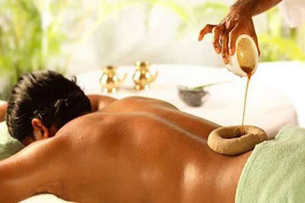 Kativasthi – Ayurvedic Oil Retention Therapy for Lower Back Pain